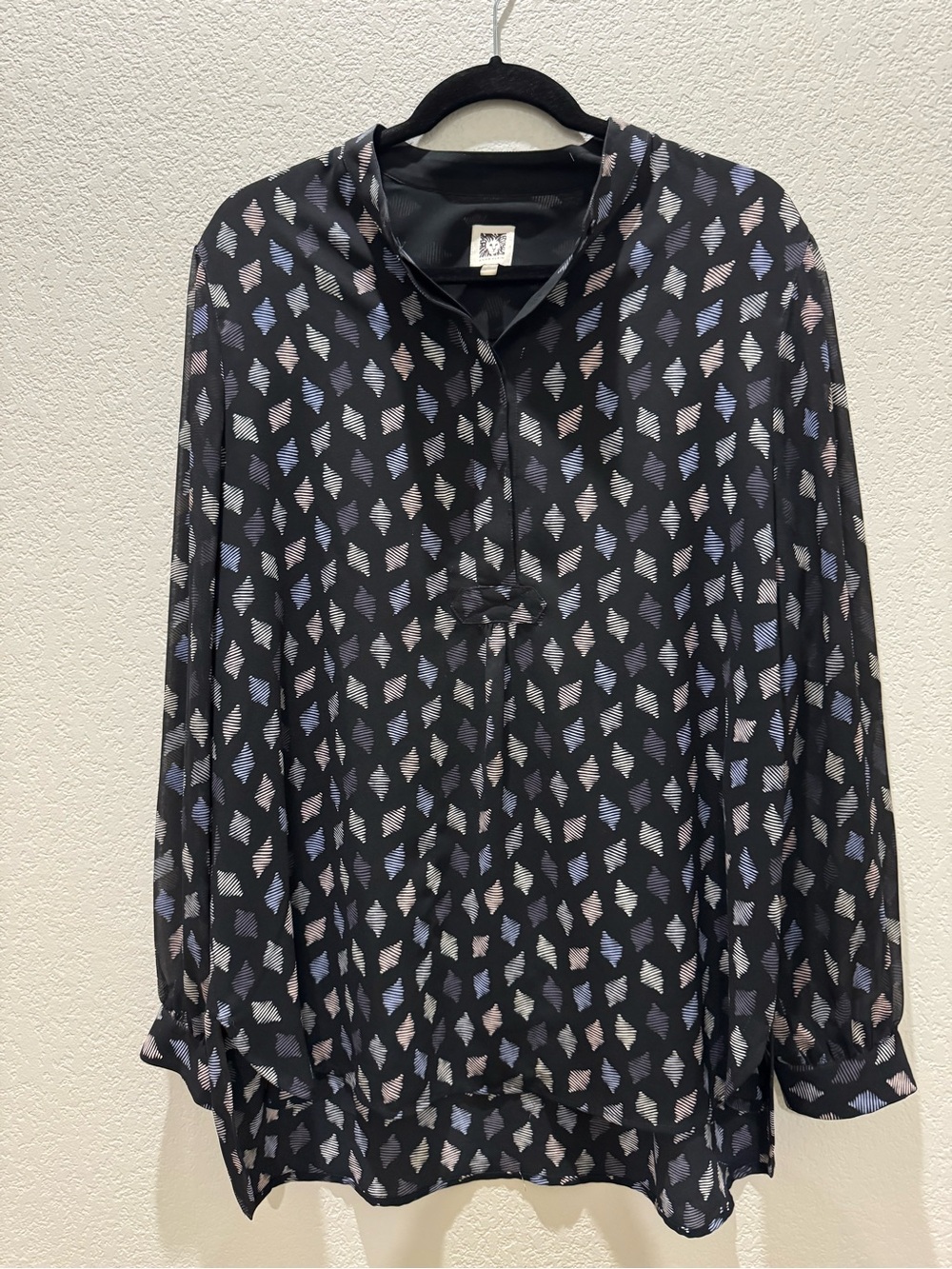 Anne KWomen's Black Printed Long-Sleeve Blouse